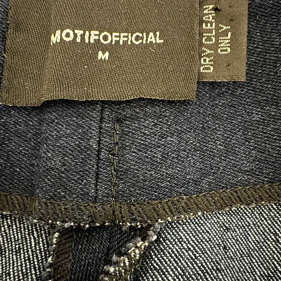 Motif Official High Waisted Dark Wash Wide Leg Jeans, Medium - Picture 7 of 7